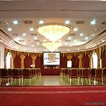 Hotel The